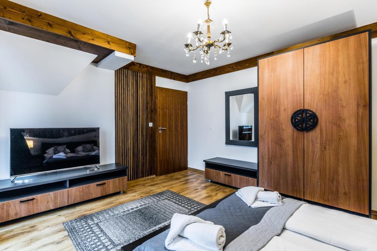 Apartamenty Aparthost Snowbird Косцелиско Экстерьер фото